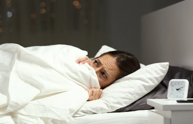 Rüyada Ölüm Görmek: Son Değil, Manevi Bir Başlangıcın Habercisi